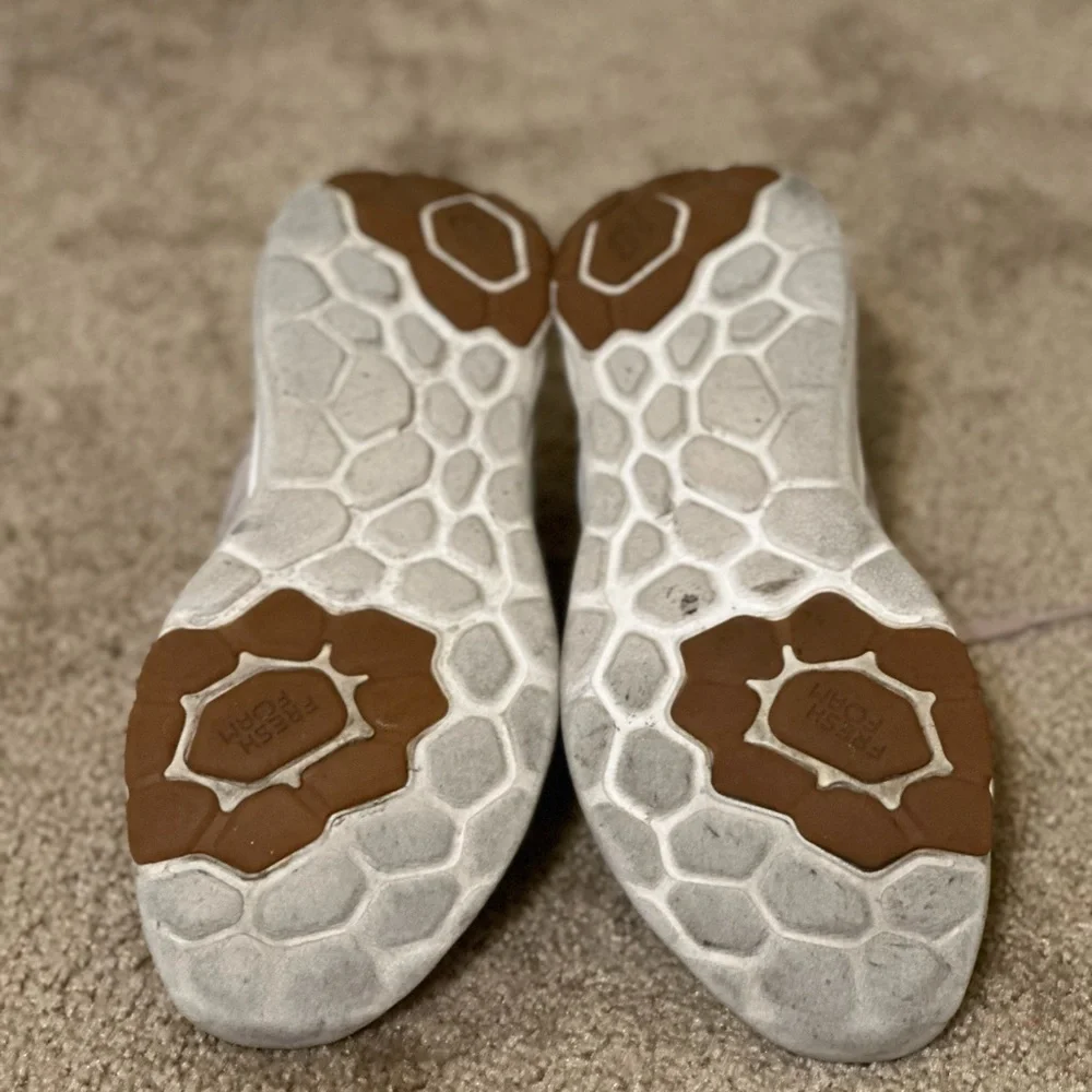 New Balance Women's Fresh Foam Roav V2 Pink Size 7 - Picture 7 of 7